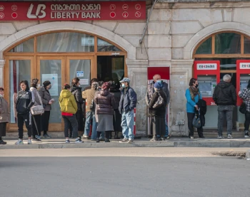 Как иностранцу открыть счёт в банках Грузии
